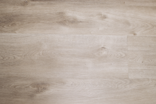 Twigg 210998 Aspen Oak Base Vinyl 2.0x229x1219mm Glue-On